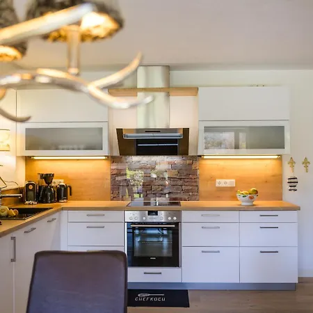 Alpenhirsch شقة *