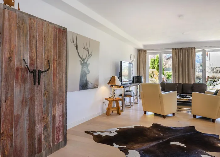 Alpenhirsch Гармиш-Партенкирхен