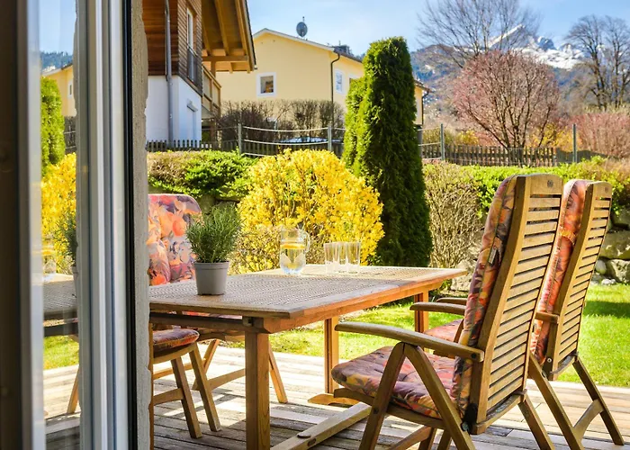 Alpenhirsch Апартаменты *