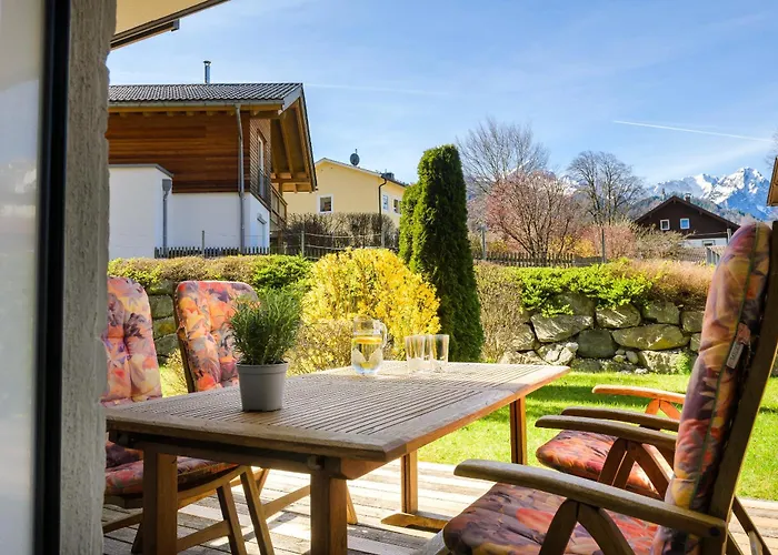 Alpenhirsch * Гармиш-Партенкирхен